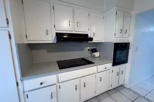 600 Layne Blvd, Hallandale Beach, FL 33009 - Photo 7