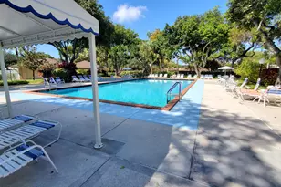 3800 Oaks Clubhouse Dr, Pompano Beach, FL 33069 - Photo 33