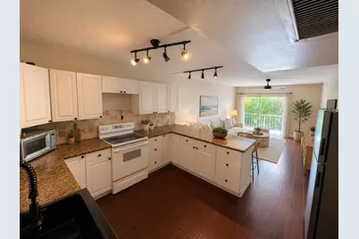 725 Hummingbird Way #210, North Palm Beach, FL 33408 - Photo 7