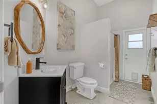 12925 St Davids Ct, Wellington, FL 33414 - Photo 35