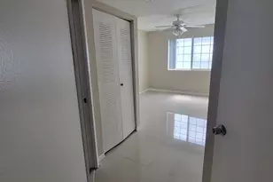 1400 Crestwood Ct S, Royal Palm Beach, FL 33411 - Photo 7