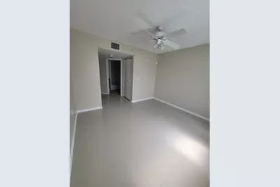 1400 Crestwood Court S #1402, Royal Palm Beach, FL 33411 - Photo 9