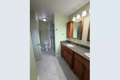542 NW La Brea Avenue, Port Saint Lucie, FL 34983 - Photo 5