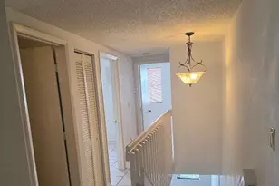 9187 Fontainebleau Blvd, Miami, FL 33172 - Photo 9