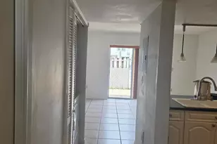9187 Fontainebleau Blvd, Miami, FL 33172 - Photo 5