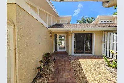 17200 Fownes Crescent, Jupiter, FL 33477 - Photo 3