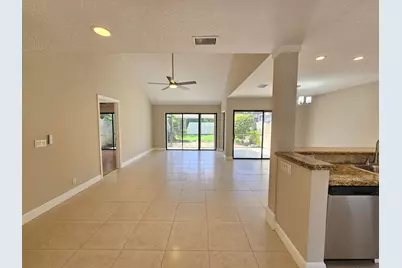 17200 Fownes Crescent, Jupiter, FL 33477 - Photo 5