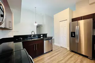 6944 SW 39th St, Davie, FL 33314 - Photo 1