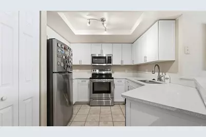 4159 N Haverhill Road #1304, West Palm Beach, FL 33417 - Photo 3