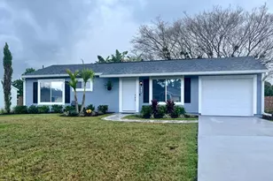 2030 SE Watercrest St, Port Saint Lucie, FL 34984 - Photo 21