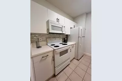 630 S Sapodilla Avenue #204, West Palm Beach, FL 33401 - Photo 27