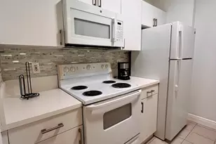 630 S Sapodilla Ave, West Palm Beach, FL 33401 - Photo 27