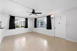 28 Prescott B, Deerfield Beach, FL 33442 - Photo 5
