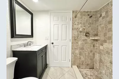 251 Lake Arbor Drive, Palm Springs, FL 33461 - Photo 21