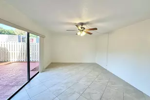 251 Lake Arbor Dr, Palm Springs, FL 33461 - Photo 23