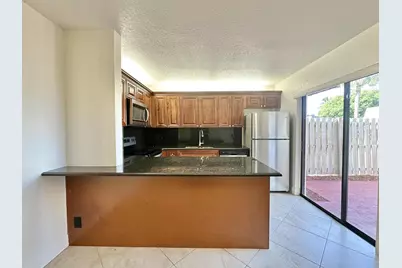 251 Lake Arbor Drive, Palm Springs, FL 33461 - Photo 11