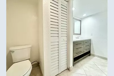 251 Lake Arbor Drive, Palm Springs, FL 33461 - Photo 31