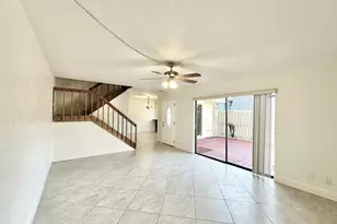 251 Lake Arbor Dr, Palm Springs, FL 33461 - Photo 25