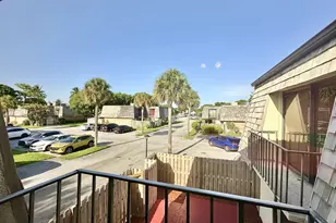 251 Lake Arbor Dr, Palm Springs, FL 33461 - Photo 37