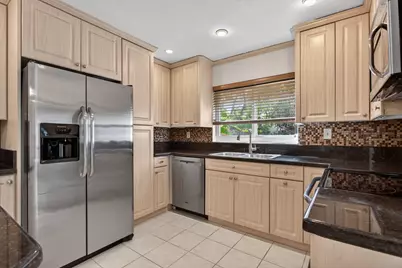 9812 NW 2nd Court, Plantation, FL 33324 - Photo 5