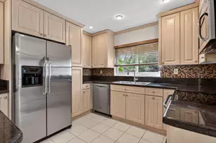 9812 NW 2nd Ct, Plantation, FL 33324 - Photo 5