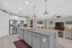 604 SE Monteiro Dr, Port Saint Lucie, FL 34984 - Photo 15