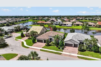 604 SE Monteiro Drive, Port Saint Lucie, FL 34984 - Photo 17