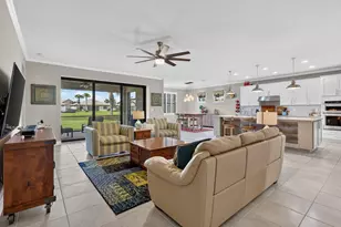 604 SE Monteiro Dr, Port Saint Lucie, FL 34984 - Photo 11