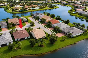 604 SE Monteiro Dr, Port Saint Lucie, FL 34984 - Photo 3