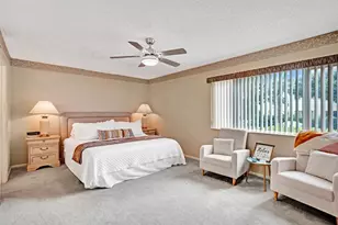 107 Half Moon Cir, Hypoluxo, FL 33462 - Photo 25