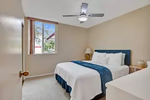 107 Half Moon Cir, Hypoluxo, FL 33462 - Photo 33