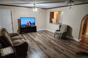 3654 NW 27th St, Lauderdale Lakes, FL 33311 - Photo 25