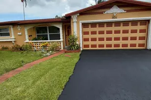 3654 NW 27th St, Lauderdale Lakes, FL 33311 - Photo 3