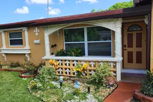 3654 NW 27th St, Lauderdale Lakes, FL 33311 - Photo 5