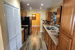 3654 NW 27th St, Lauderdale Lakes, FL 33311 - Photo 13