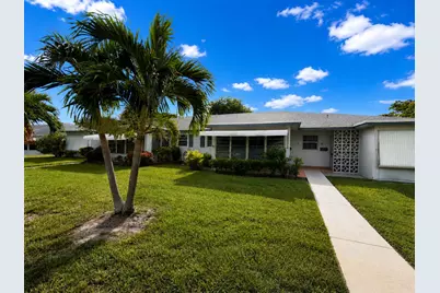 1207 S Drive Way #C, Delray Beach, FL 33445 - Photo 1