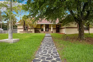 17298 66th Ct N, The Acreage, FL 33470 - Photo 3
