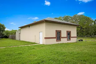 17298 66th Ct N, The Acreage, FL 33470 - Photo 43