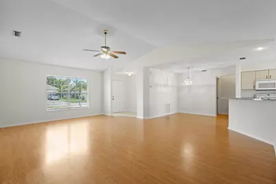 2297 SE Marsh Avenue, Port Saint Lucie, FL 34952 - Photo 7