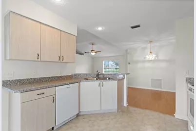 2297 SE Marsh Avenue, Port Saint Lucie, FL 34952 - Photo 13
