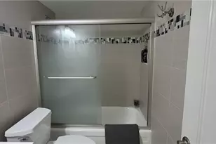 6010 S Falls Cir Dr, Lauderhill, FL 33319 - Photo 23