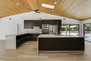 15095 71st Dr N, Palm Beach Gardens, FL 33418 - Photo 5