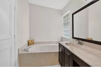 9875 Harbour Lake Circle, Boynton Beach, FL 33437 - Photo 27