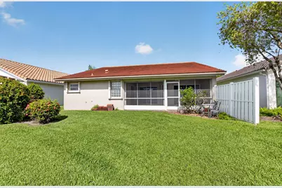 9875 Harbour Lake Circle, Boynton Beach, FL 33437 - Photo 39
