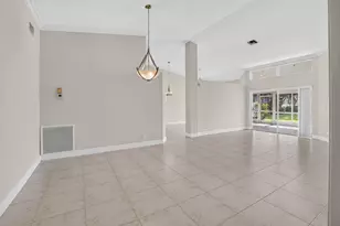 9875 Harbour Lake Cir, Boynton Beach, FL 33437 - Photo 9