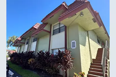 3256 NW 104th Avenue, Coral Springs, FL 33065 - Photo 5