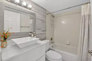 4310 Village Dr, Delray Beach, FL 33445 - Photo 51