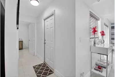 4310 Village Drive #D, Delray Beach, FL 33445 - Photo 9