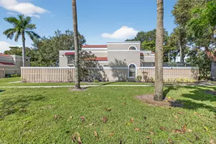 4310 Village Dr, Delray Beach, FL 33445 - Photo 35