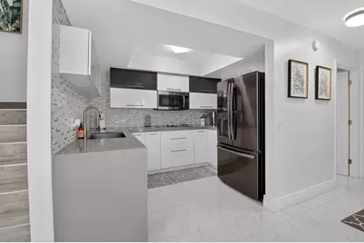 4310 Village Drive #D, Delray Beach, FL 33445 - Photo 7